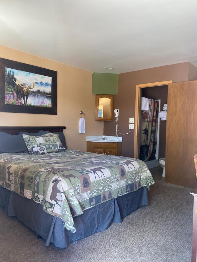 Moosehead Lodge Rangely 外观 照片