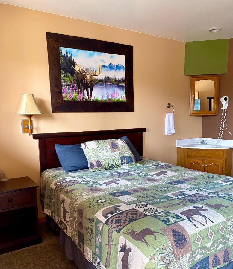 Moosehead Lodge Rangely 外观 照片